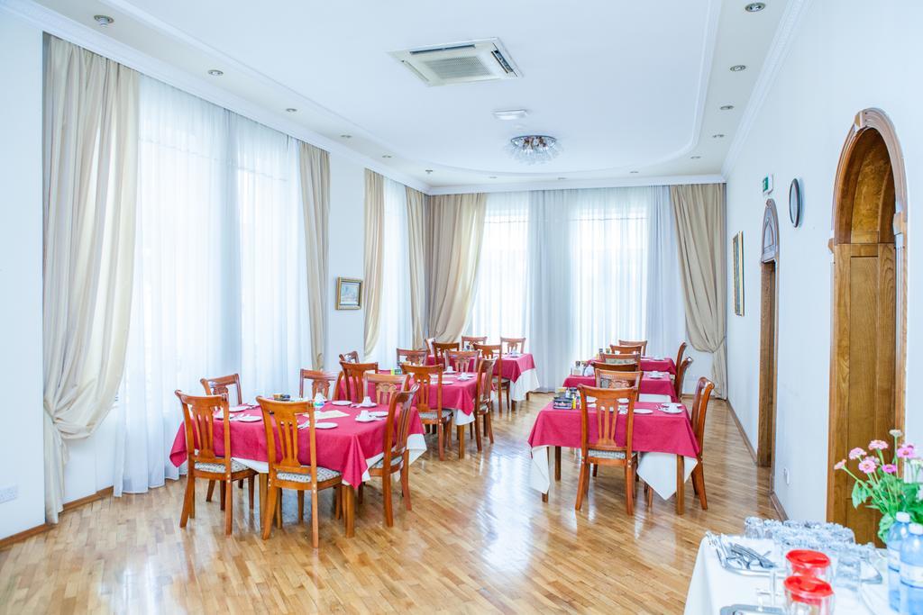 באקו Azcot Hotel מראה חיצוני תמונה